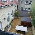 1 A 6 Pers Joly